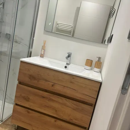 Independant Διαμέρισμα *