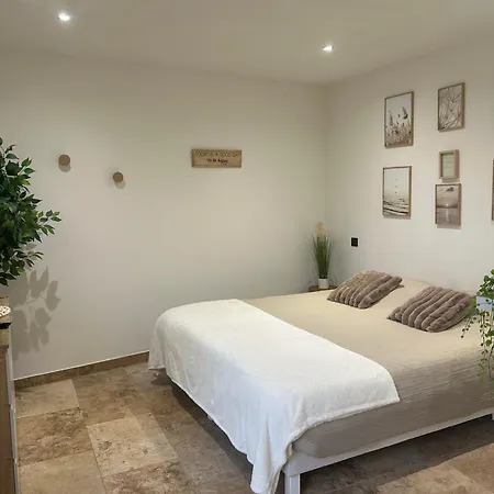 Independant Διαμέρισμα