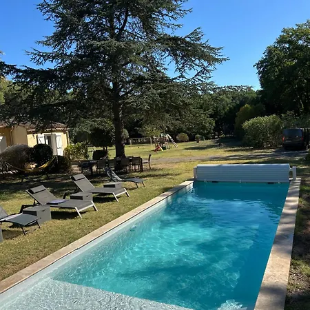 Independant Apartamento *